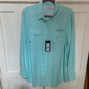 Vineyard vines solid harbor shirt